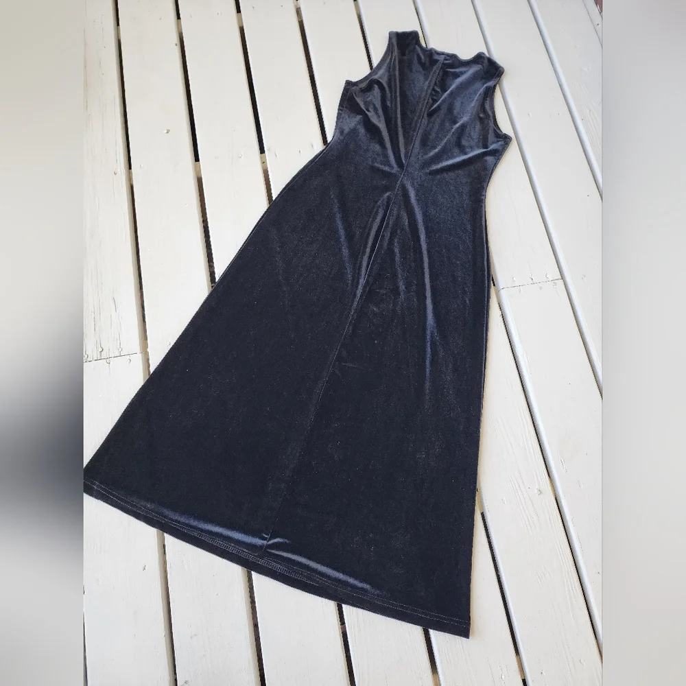 8p VELOUR black MIDI Dress - Picture 4 of 13